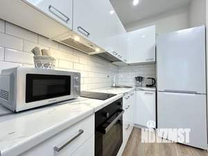 Студия квартира, посуточно, 36м2, 14/25 этаж