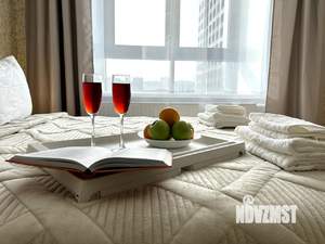 1-к квартира, посуточно, 42м2, 17/18 этаж