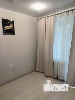 Студия квартира, посуточно, 36м2, 3/18 этаж