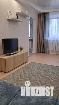 1-к квартира, посуточно, 47м2, 1/1 этаж