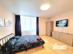 Студия квартира, посуточно, 35м2, 8/24 этаж