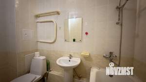 1-к квартира, посуточно, 44м2, 6/18 этаж