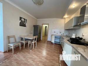 3-к квартира, посуточно, 130м2, 3/10 этаж