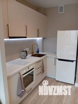 1-к квартира, посуточно, 42м2, 18/30 этаж