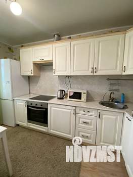 1-к квартира, посуточно, 35м2, 25/25 этаж