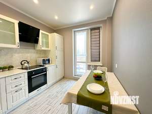 1-к квартира, посуточно, 38м2, 5/25 этаж