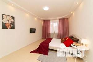 1-к квартира, посуточно, 44м2, 11/18 этаж