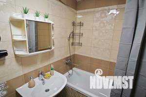 2-к квартира, посуточно, 45м2, 8/15 этаж