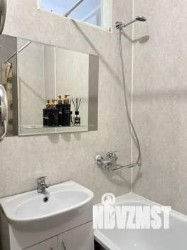 1-к квартира, посуточно, 35м2, 2/9 этаж