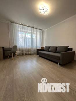 3-к квартира, посуточно, 81м2, 1/6 этаж