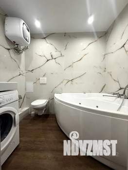 Студия квартира, посуточно, 31м2, 18/23 этаж