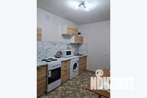 1-к квартира, посуточно, 38м2, 4/9 этаж