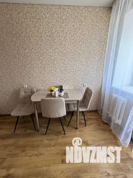 1-к квартира, посуточно, 33м2, 3/9 этаж