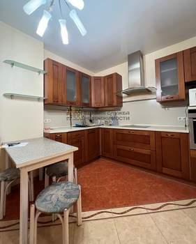 2-к квартира, на длительный срок, 74м2, 6/10 этаж