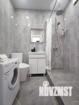 Студия квартира, посуточно, 28м2, 7/25 этаж