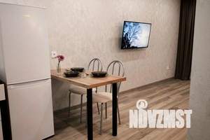 2-к квартира, посуточно, 40м2, 10/25 этаж