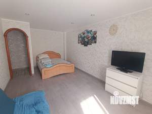 1-к квартира, посуточно, 33м2, 4/9 этаж
