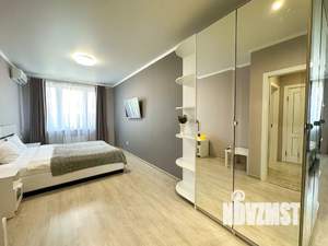 1-к квартира, посуточно, 38м2, 5/25 этаж