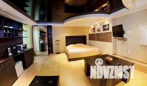 Студия квартира, посуточно, 50м2, 1/4 этаж