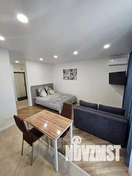 Студия квартира, посуточно, 31м2, 19/25 этаж