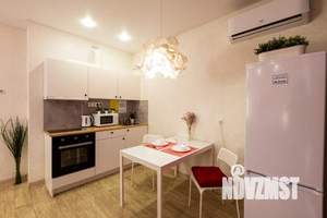 1-к квартира, посуточно, 38м2, 1/1 этаж