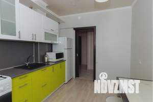 1-к квартира, посуточно, 32м2, 4/10 этаж