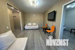 2-к квартира, посуточно, 45м2, 4/5 этаж