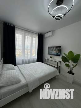 1-к квартира, посуточно, 33м2, 23/25 этаж