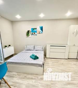 Студия квартира, посуточно, 35м2, 6/8 этаж