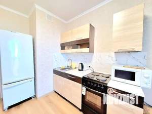 1-к квартира, посуточно, 40м2, 8/25 этаж
