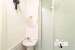 1-к квартира, посуточно, 18м2, 1/1 этаж