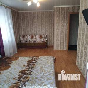 1-к квартира, посуточно, 30м2, 4/5 этаж