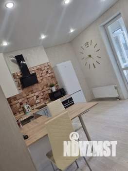 Студия квартира, посуточно, 30м2, 5/24 этаж