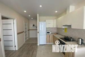 1-к квартира, посуточно, 40м2, 6/25 этаж