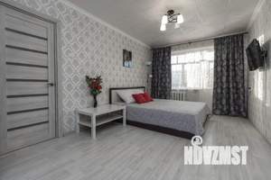 1-к квартира, посуточно, 33м2, 1/1 этаж