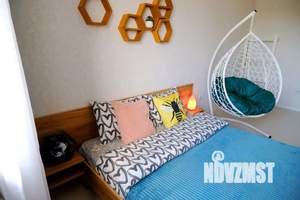 1-к квартира, посуточно, 38м2, 19/25 этаж