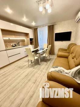 2-к квартира, посуточно, 60м2, 13/18 этаж