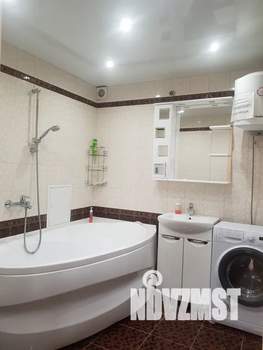 1-к квартира, посуточно, 38м2, 2/9 этаж
