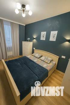 2-к квартира, посуточно, 40м2, 13/22 этаж