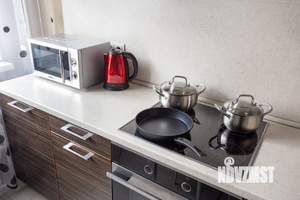 1-к квартира, посуточно, 43м2, 3/13 этаж