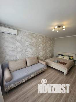 1-к квартира, посуточно, 43м2, 12/18 этаж