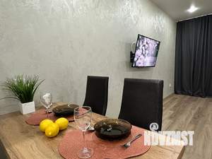 2-к квартира, посуточно, 45м2, 5/25 этаж