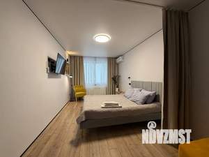 1-к квартира, посуточно, 42м2, 23/25 этаж
