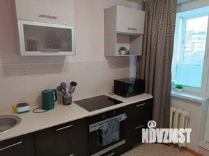 1-к квартира, посуточно, 42м2, 8/12 этаж