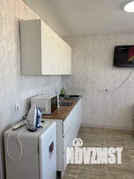 Студия квартира, посуточно, 30м2, 10/11 этаж