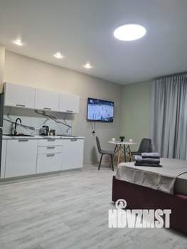 1-к квартира, посуточно, 28м2, 1/1 этаж