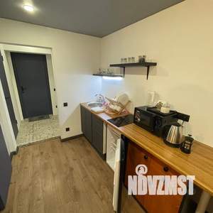 Студия квартира, посуточно, 18м2, 1/5 этаж