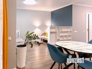 Студия квартира, посуточно, 40м2, 5/25 этаж