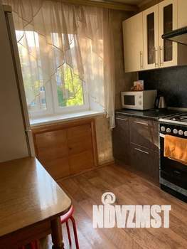 2-к квартира, посуточно, 48м2, 4/5 этаж