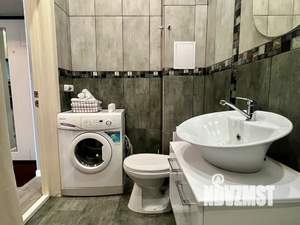 1-к квартира, посуточно, 39м2, 1/14 этаж